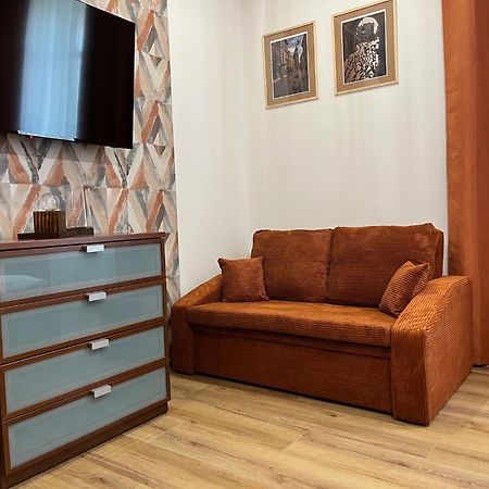 St. Cross Apartment Kraków Zewnętrze zdjęcie